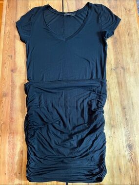 PRANA M Black Modal T-Shirt Foundation Dress Side Scrunch Ruching V-Neck